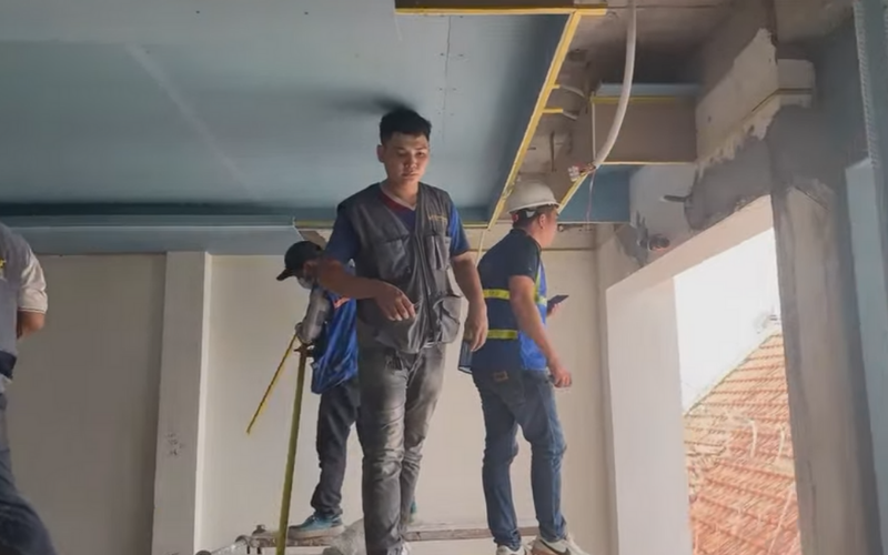 Vệ Sinh và Nghiệm Thu Thi Công Văn Phòng