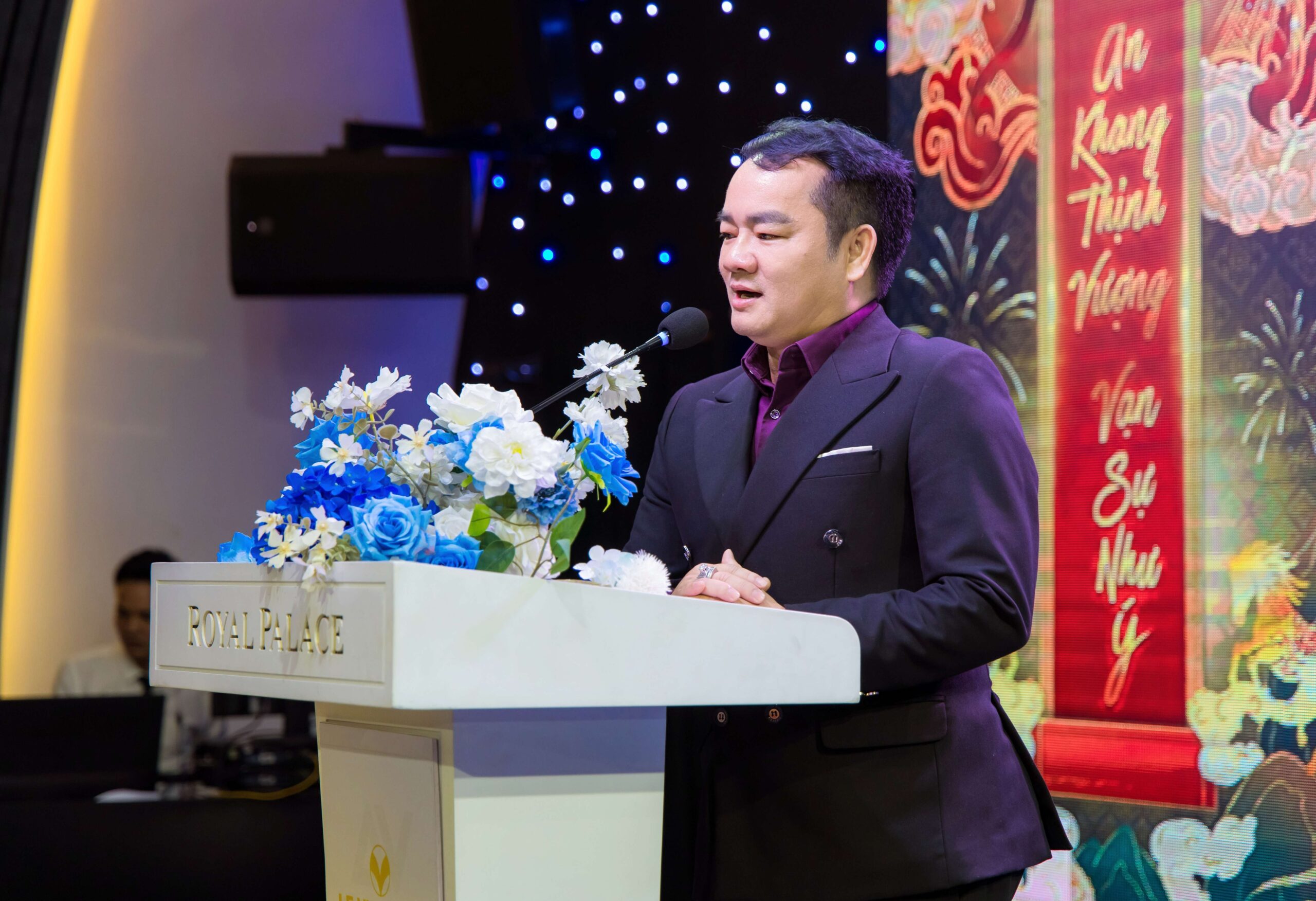 tiệc tất niên 2026